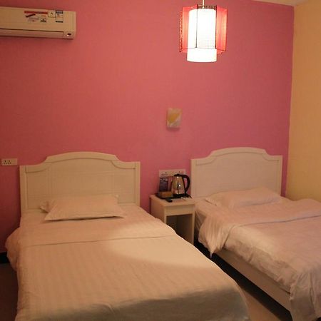 Yangshuo Romantic Inn Exterior photo