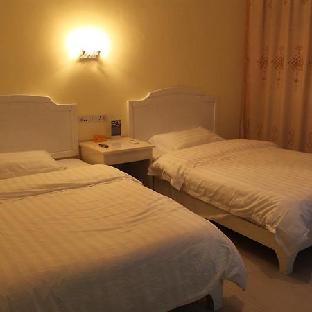 Yangshuo Romantic Inn Exterior photo