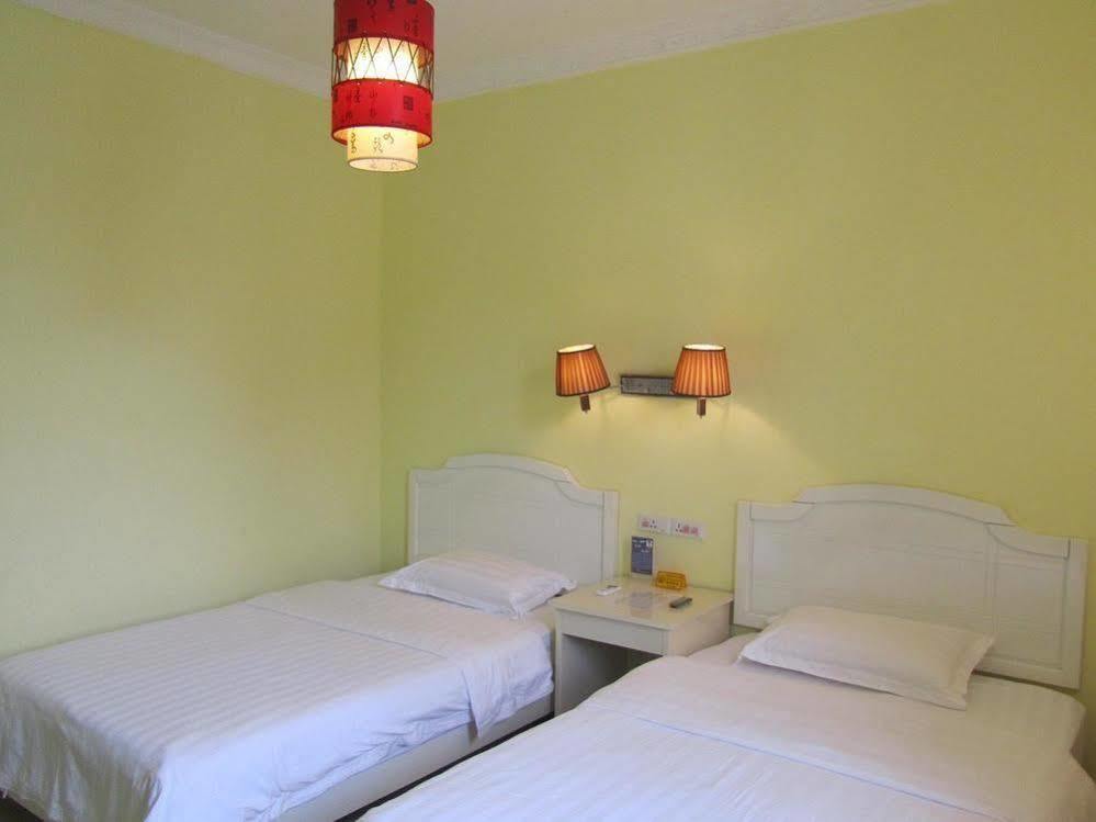 Yangshuo Romantic Inn Exterior photo