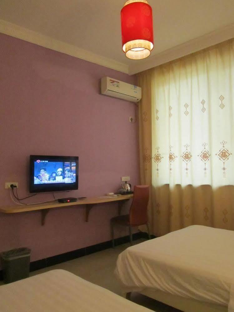 Yangshuo Romantic Inn Exterior photo